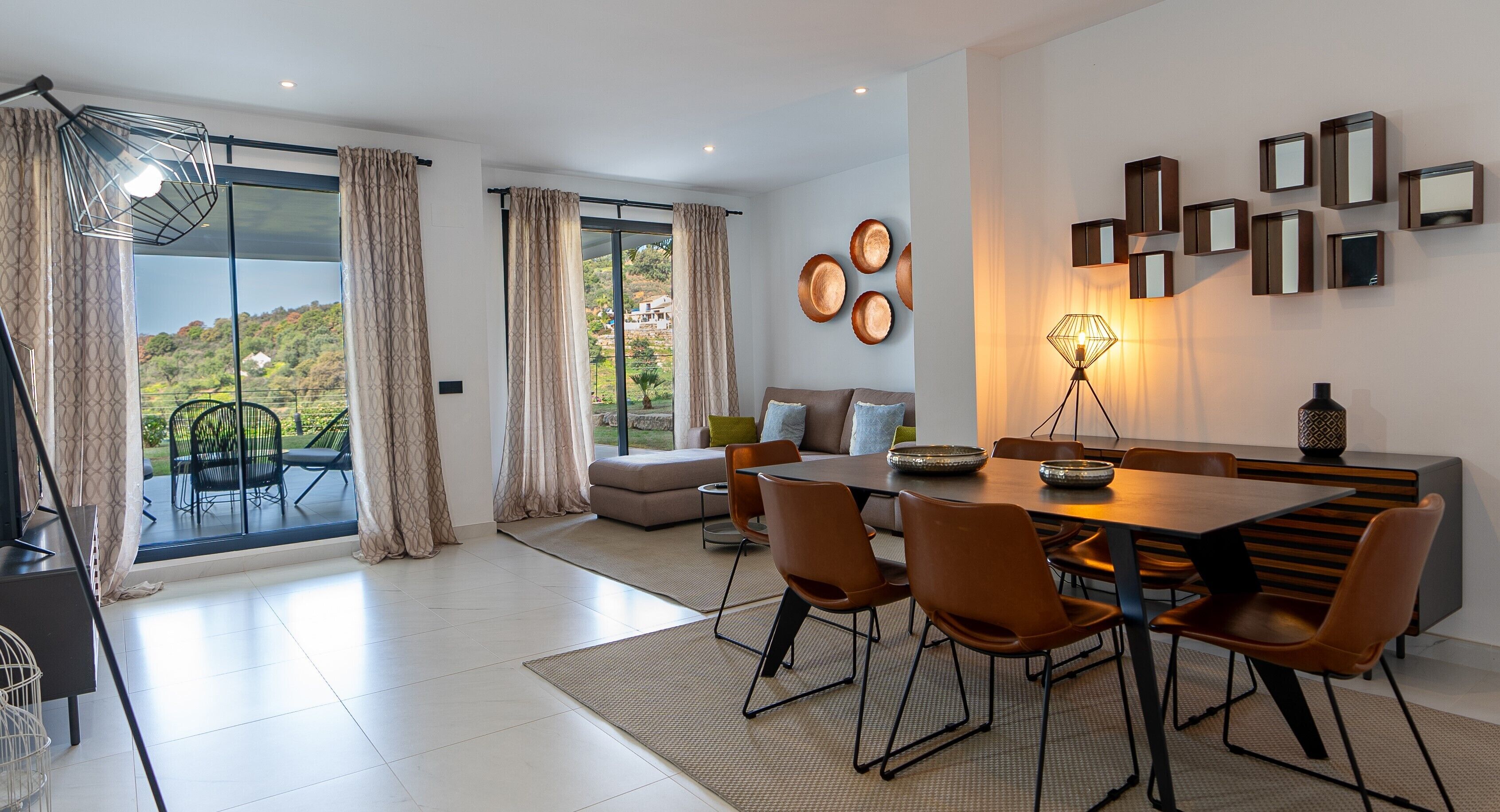 Comfort Apartment, 2 Bedrooms, Terrace, Garden View | Living area