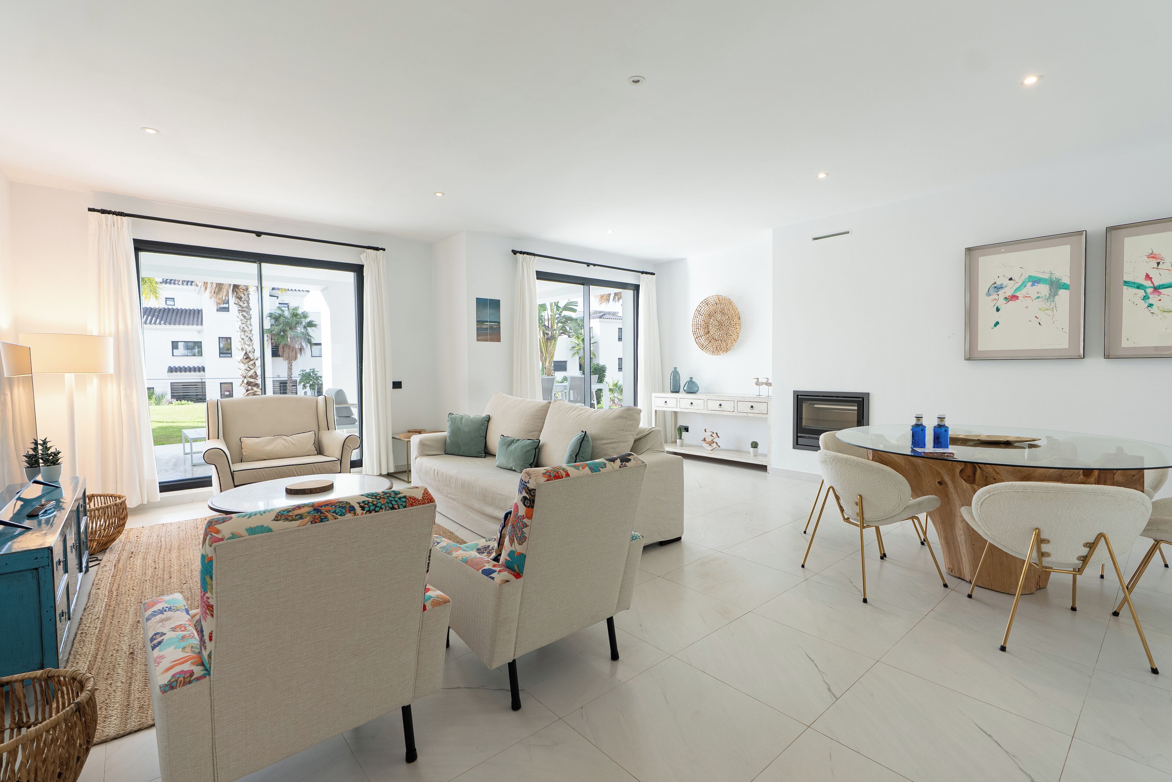 Family Apartment, 3 Bedrooms, Terrace | Living room