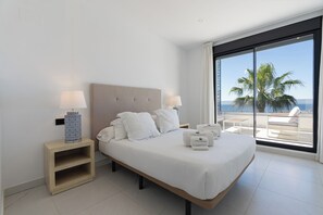 Penthouse, 2 chambres, terrasse (Semi-penthouse) | Literie de qualité supérieure, décoration personnalisée