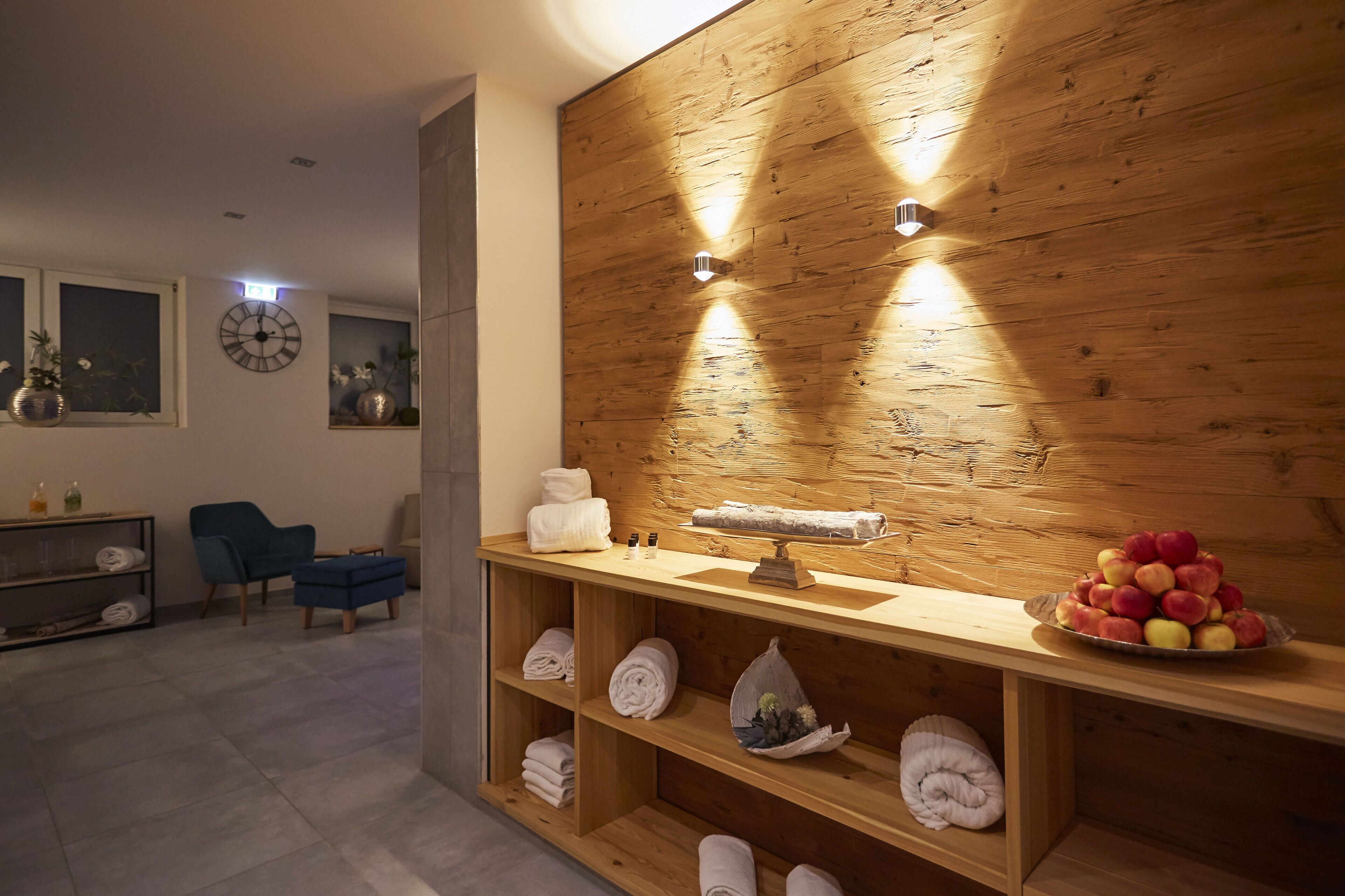 sauna, steam room, massages