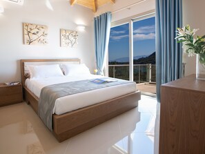 3 bedrooms, iron/ironing board, WiFi, bed sheets - Luxury Villa Crystal with a beautiful view of Vlicho Bay! (Lefkada)