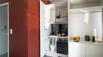 Superior Apartment, 1 Queen Bed with Sofa bed, Hill View | Private kitchen | Fridge, stovetop, espresso maker, coffee/tea maker