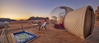 Wadi Rum Bubble Luxotel - Campsite