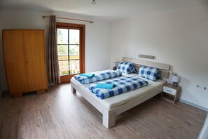 Departamento, 2 habitaciones | Escritorio, insonorización, wifi gratis y ropa de cama 