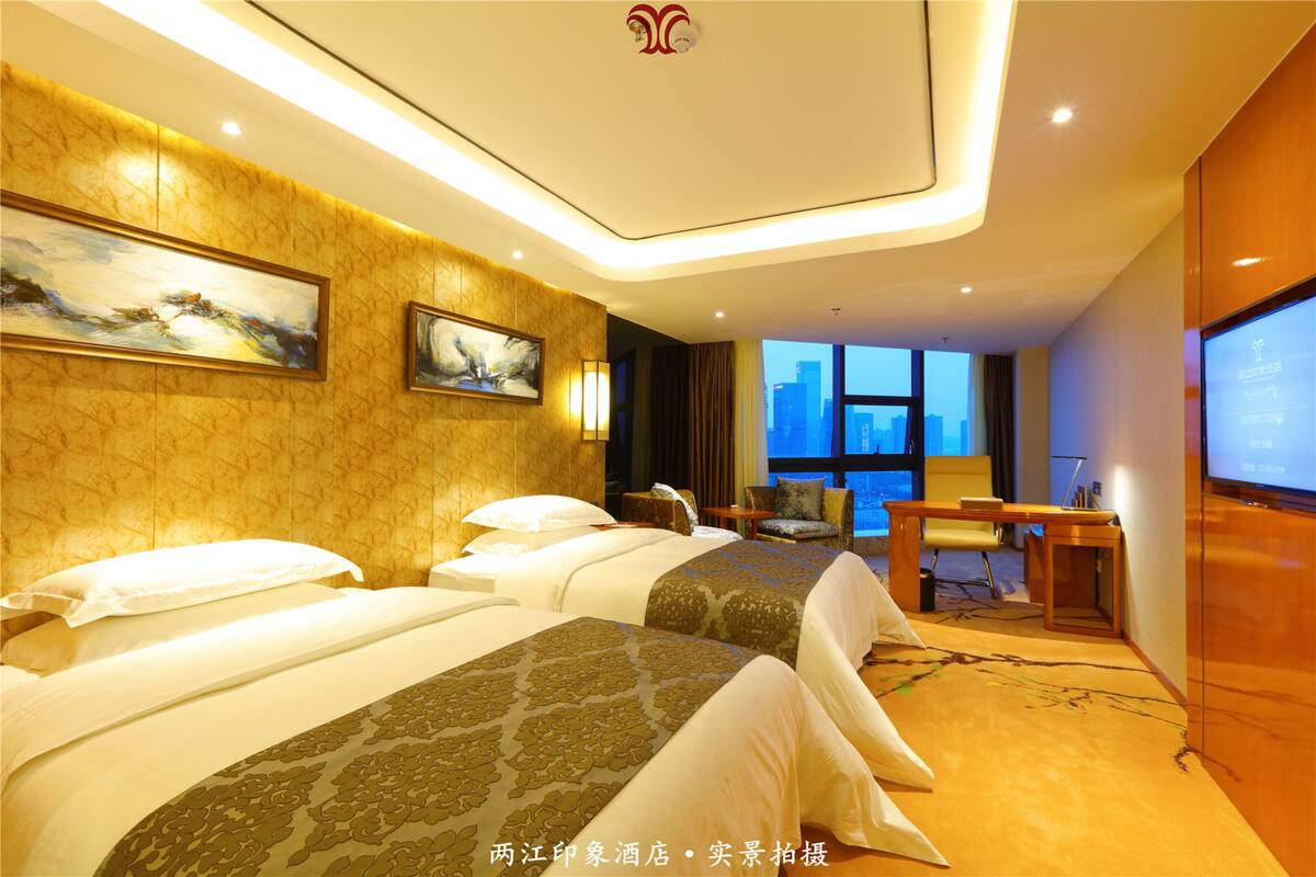 In-room safe, desk, blackout curtains, free WiFi