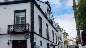 Street view - Casa do Mercado (Ponta Delgada)