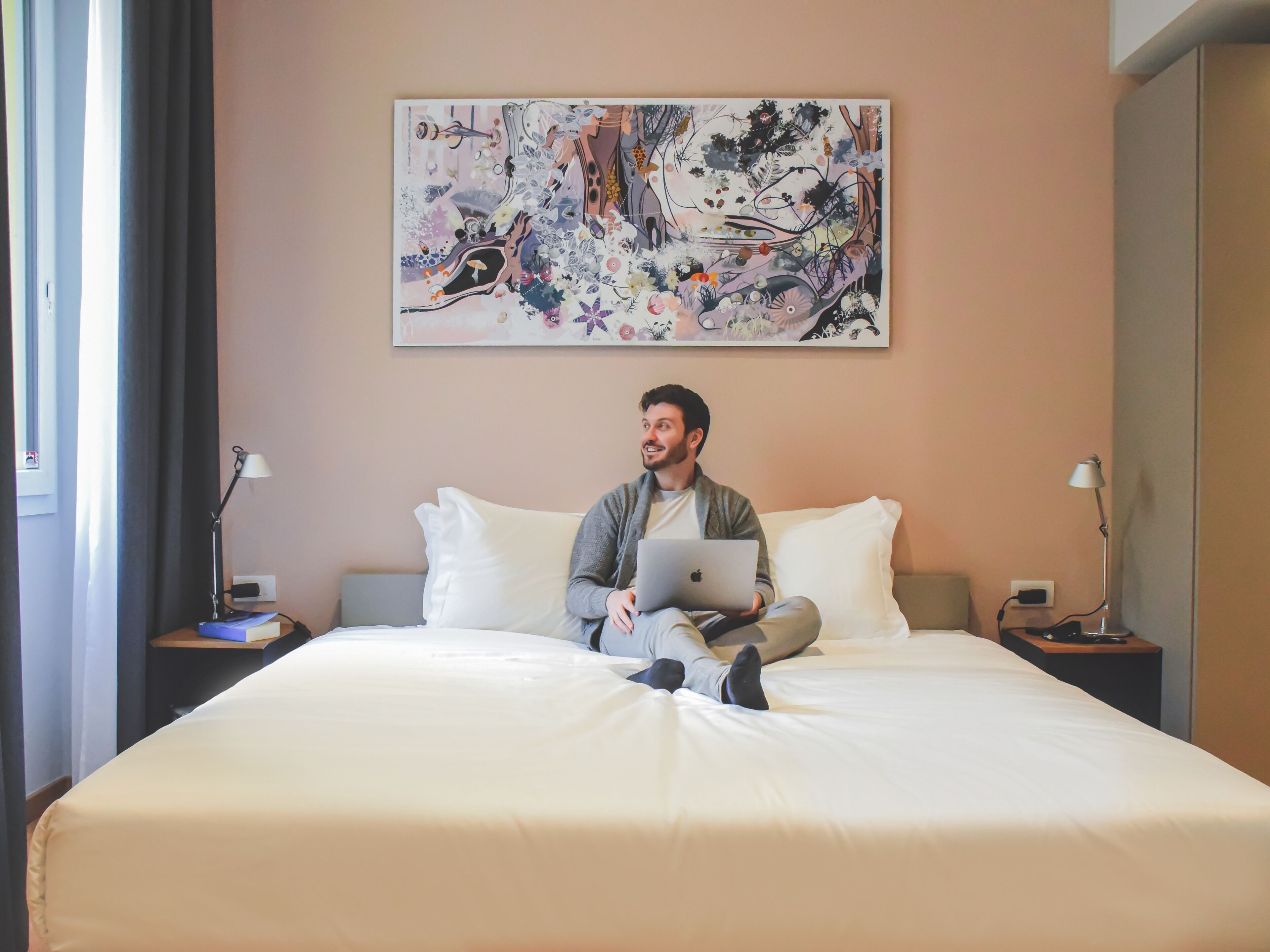 Creator - King Size bed | 高級寝具、羽毛の掛け布団、ピロートップベッド、セーフティボックス (室内)