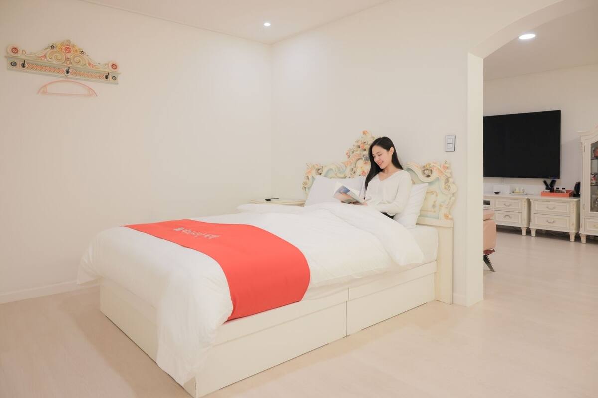 Family Suite Room | 免費 Wi-Fi、床單