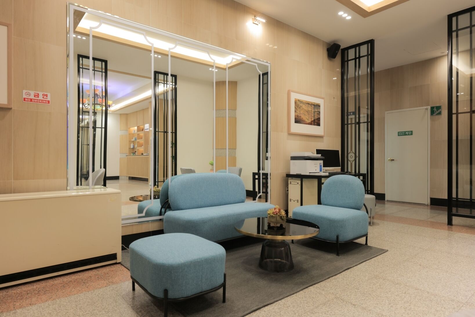 Lobby sitting area