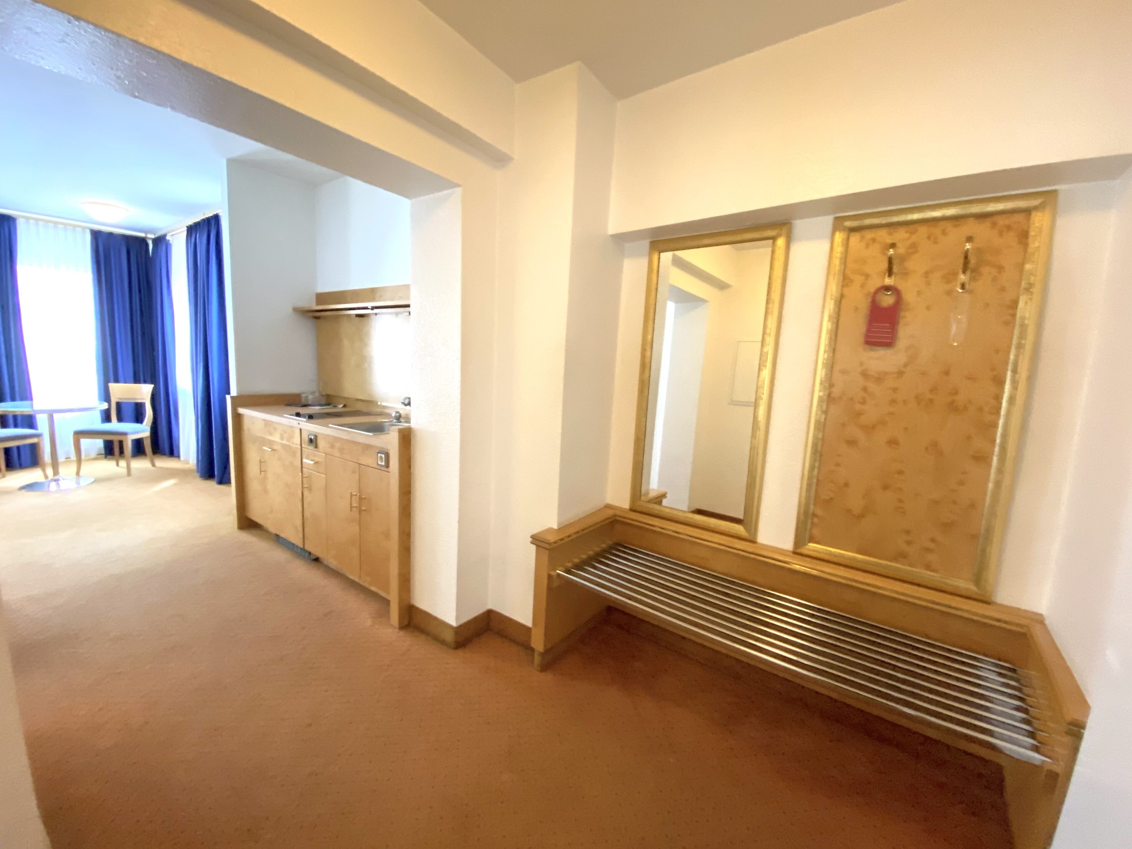 apartment (03) | living area | flat-screen tv