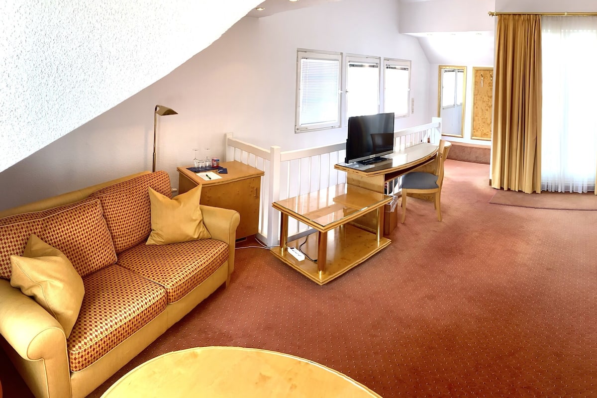 Apartment (09)