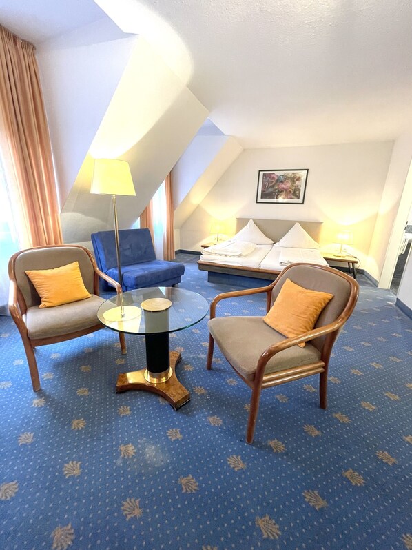 Double or Twin Room, Courtyard View