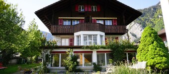 Adventure Guesthouse