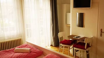 Panoramic Double Room, Mountain View | 2 bedrooms, hypo-allergenic bedding, free WiFi, bed sheets