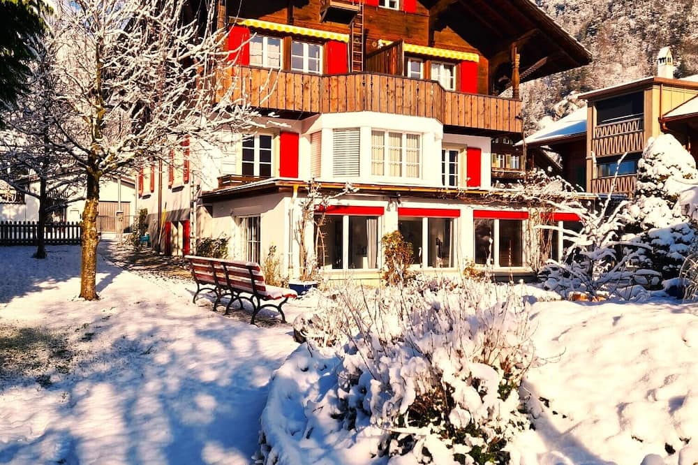 Adventure Guesthouse