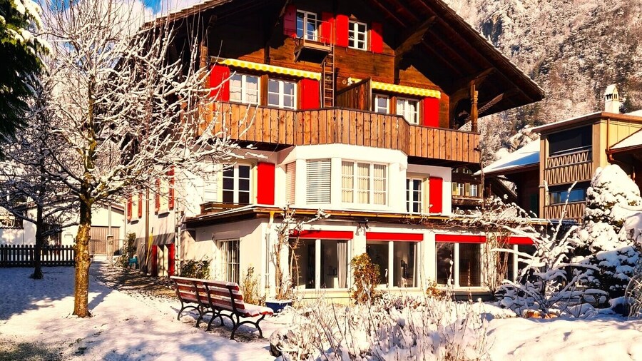 Adventure Guesthouse