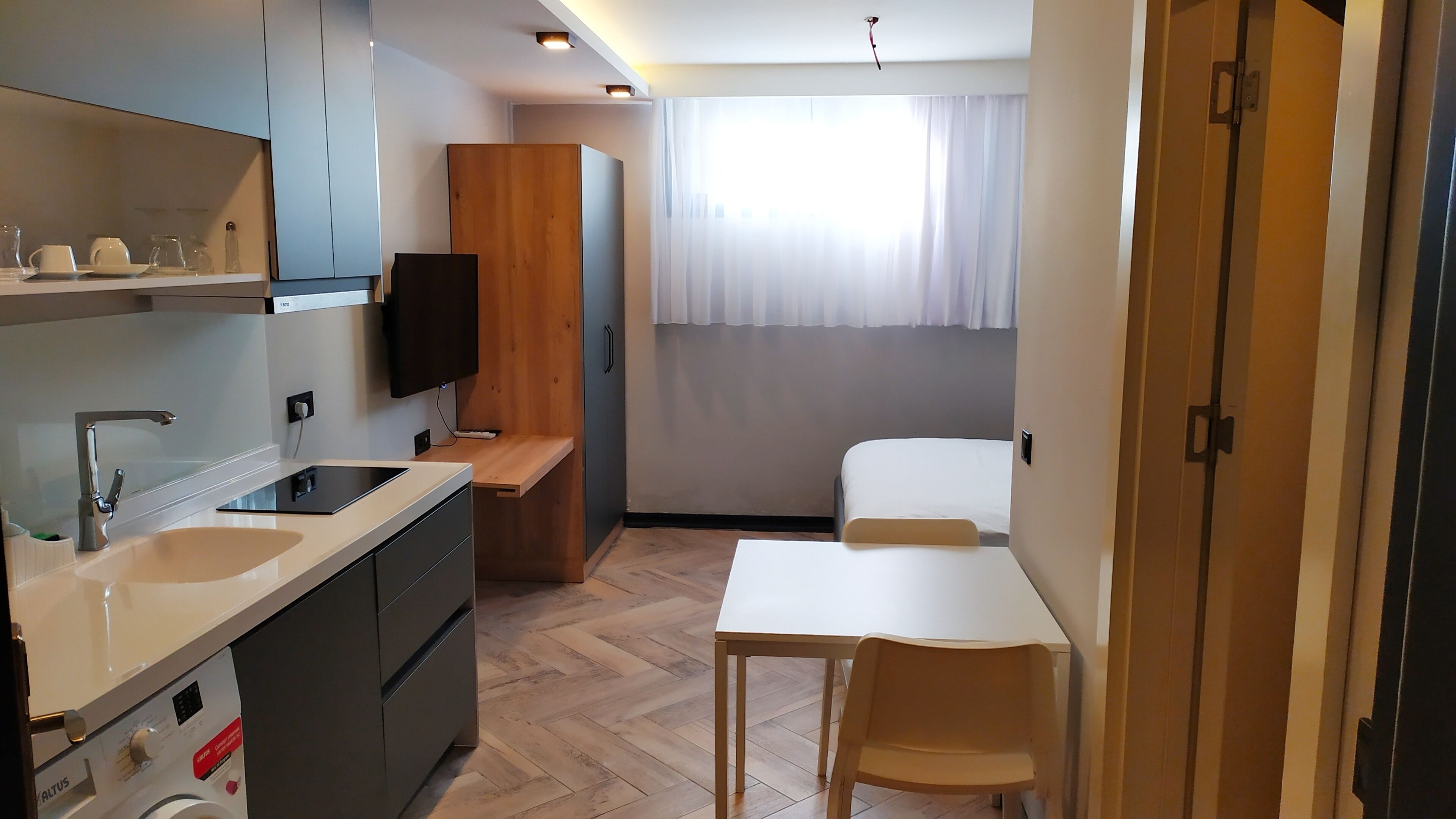 Photo - Meyde Boutique Suites