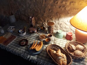 Petit-déjeuner buffet