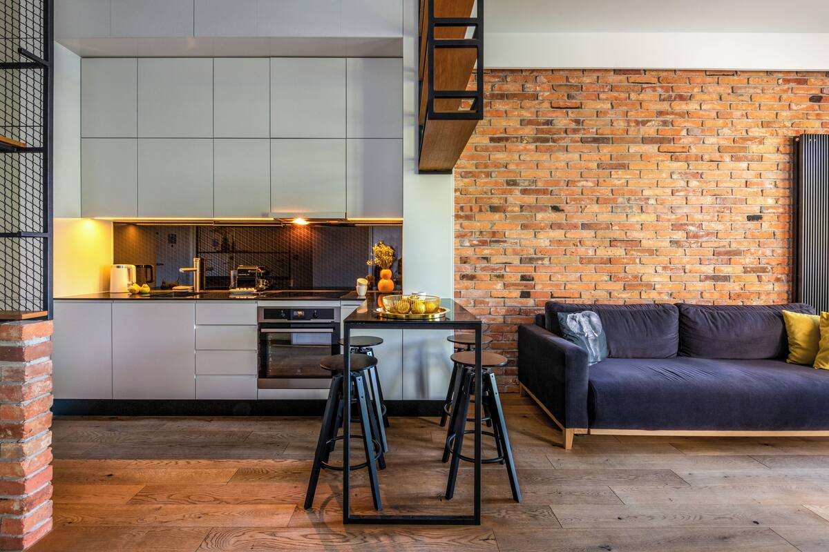 Elite Apartment, Air conditioning, Courtyard View | Hypo-allergenic bedding, individually decorated, individually furnished