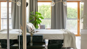 Apartemen Klasik, pemandangan sungai