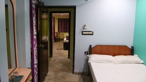 Unclassified image, 4 of 18, button - VANI LODGE (Visakhapatnam)