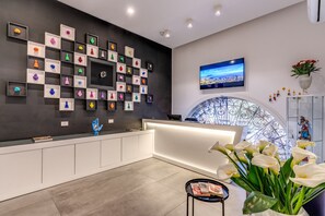 Reception - Gallery Suite Naples (Naples)