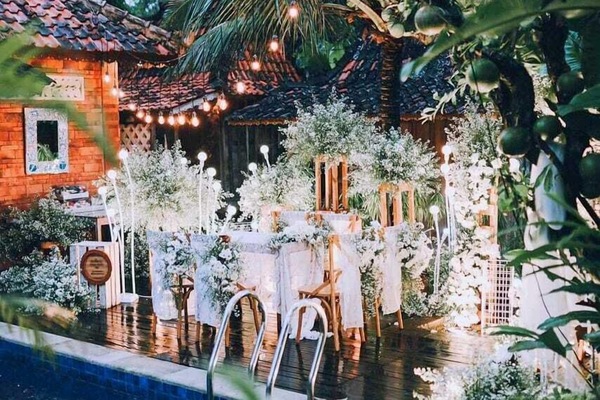 Indoor wedding