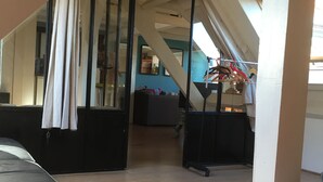 2 soverom, strykejern/-brett og wi-fi (inkludert)