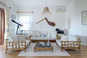 Smart TV, ping pong