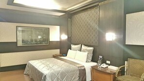 Standard Double Room, 1 Double Bed | Desk, free WiFi - Wind Coast Motel (Hsinchu)