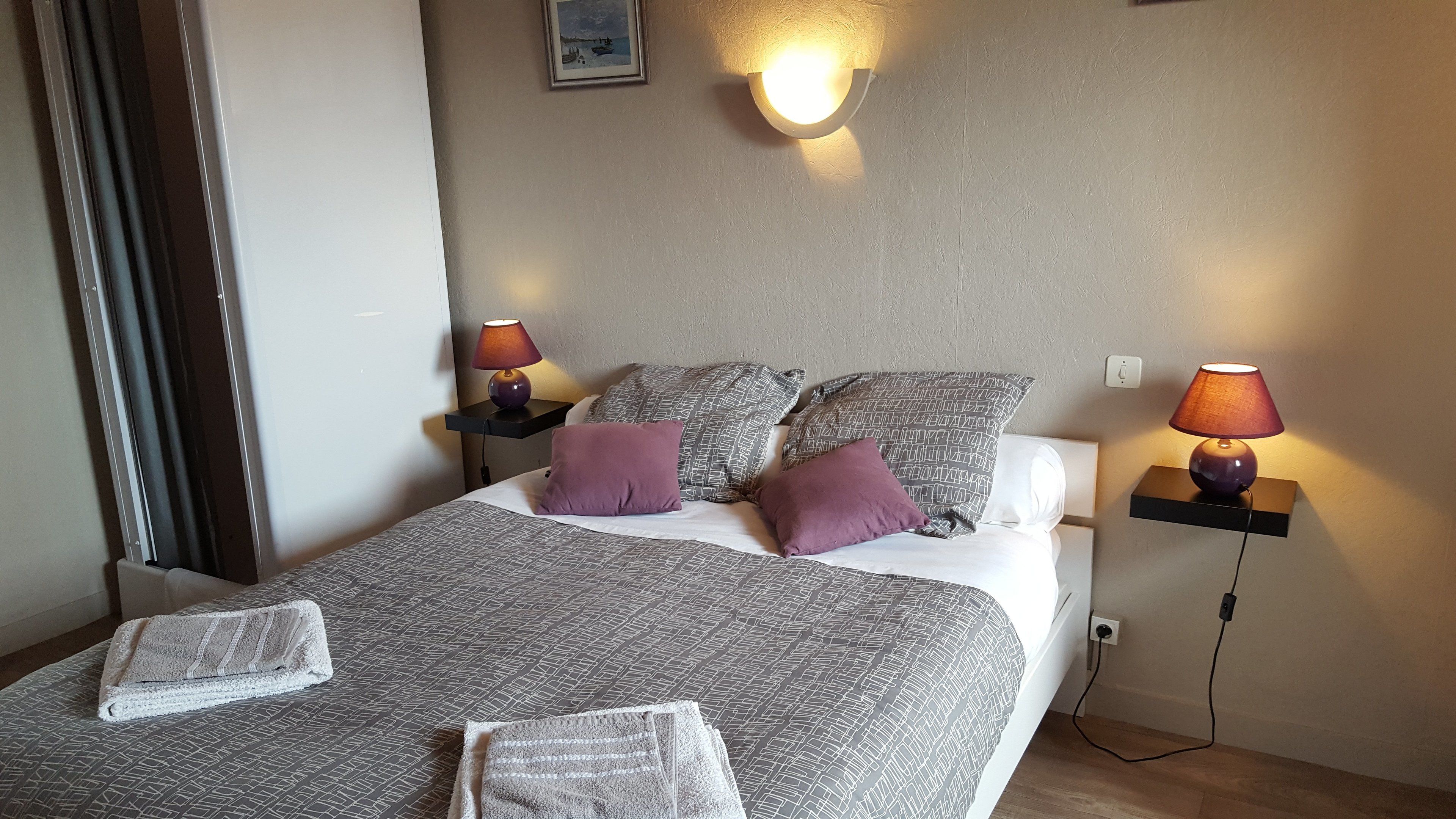 double room (6) | individually decorated, individually furnished, iron/ironing board