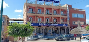 Front of property - Hotel Ouzoud (Bzou)