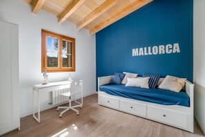 3 habitaciones, escritorio y wifi gratis 