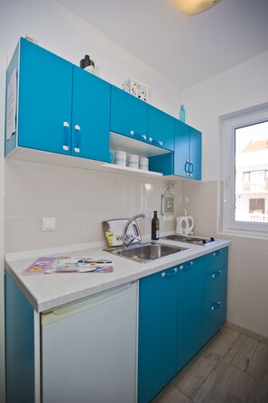 Appartement, 1 chambre, vue mer | Coin cuisine privé