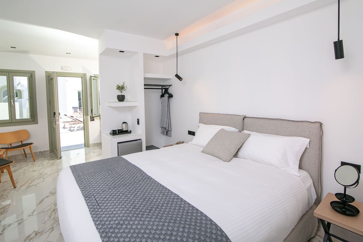Phòng Suite Executive, quang cảnh hồ bơi | 1 phòng ngủ, bộ trải giường bằng vải cotton Ai Cập