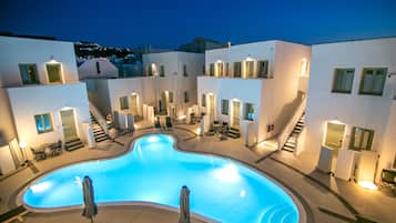 Front of property – evening/night