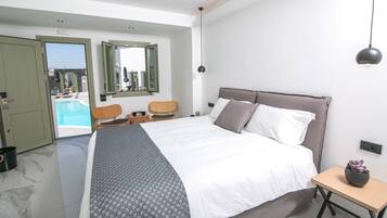 Superior Suite, Pool View