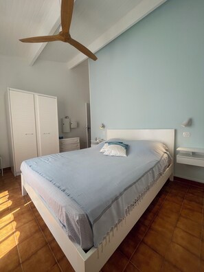 3 bedrooms, Internet, bed sheets