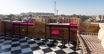 Desayuno continental todos los días (con cargo)