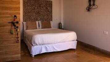 Superior, Rasika/ Chitra/ Amba/Rodhi Sidhi | Blackout curtains, iron/ironing board, free WiFi