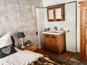 Apartment, 2 Bedrooms, Ground Floor