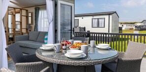 Terrace/patio - Bude Holiday Resort (Bude)