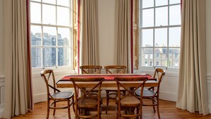 Room amenity - Stunning 4-Bedroom Central Edinburgh (Edinburgh)
