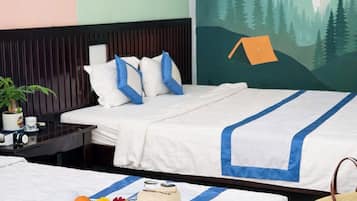 Family Triple Room, 1 Bedroom | In-room safe, desk, free WiFi, bed sheets