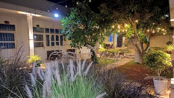 Caja de seguridad en la habitación, escritorio y wifi gratis