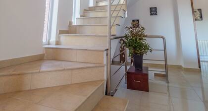 Mas Mestre - villa élégante et spacieuse prÚs de Sitges pouvant accueillir jusqu'à 8 personnes