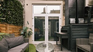 Family Duplex, 1 King Bed with Sofa bed, Patio | Terrace/patio - CitySpace Leicester Square (London)