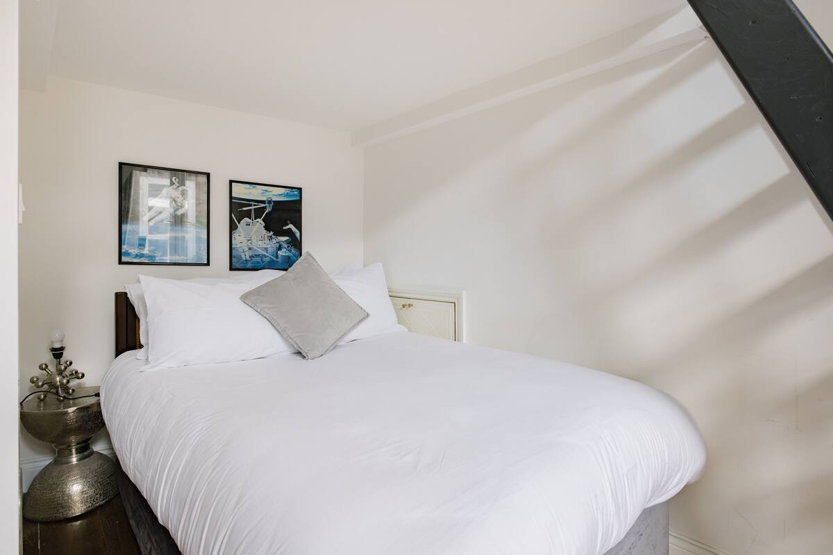 Classic Studio, 1 Double Bed | 1 多间卧室、高档床上用品、加厚床垫、遮光窗帘