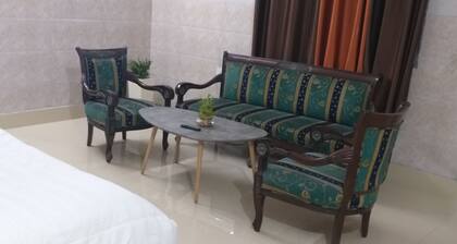 Tastefully designed spacious room