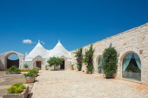 Exterior - Masseria Castelluzzo (Ceglie Messapica)